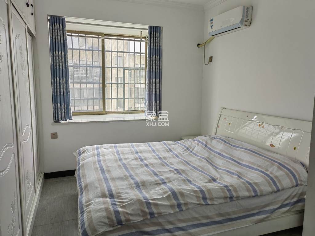 香格里拉  2室2厅1卫    40.8万 香格里拉  2室2厅1卫    40.8万客厅