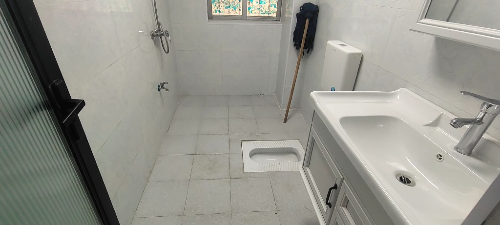 伟大国际 3室2厅1卫 56.8万 伟大国际 3室2厅1卫 56.8万客厅