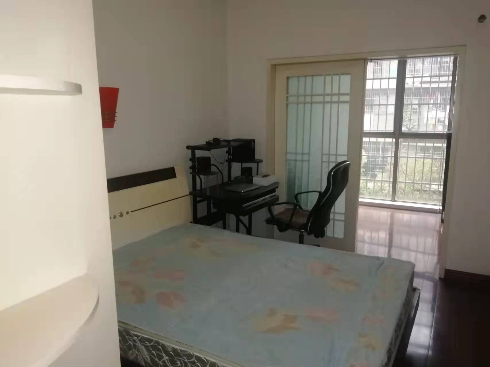 江南世家 3室2厅2卫 62.0万 江南世家 3室2厅2卫 62.0万客厅