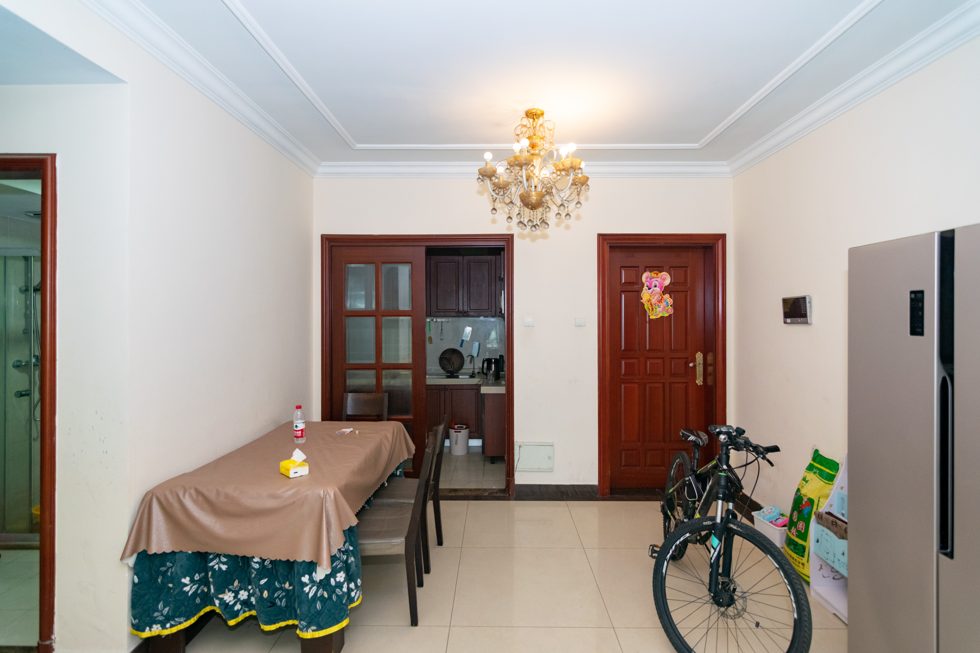 恒大名都  3室2厅1卫    80.0万客厅