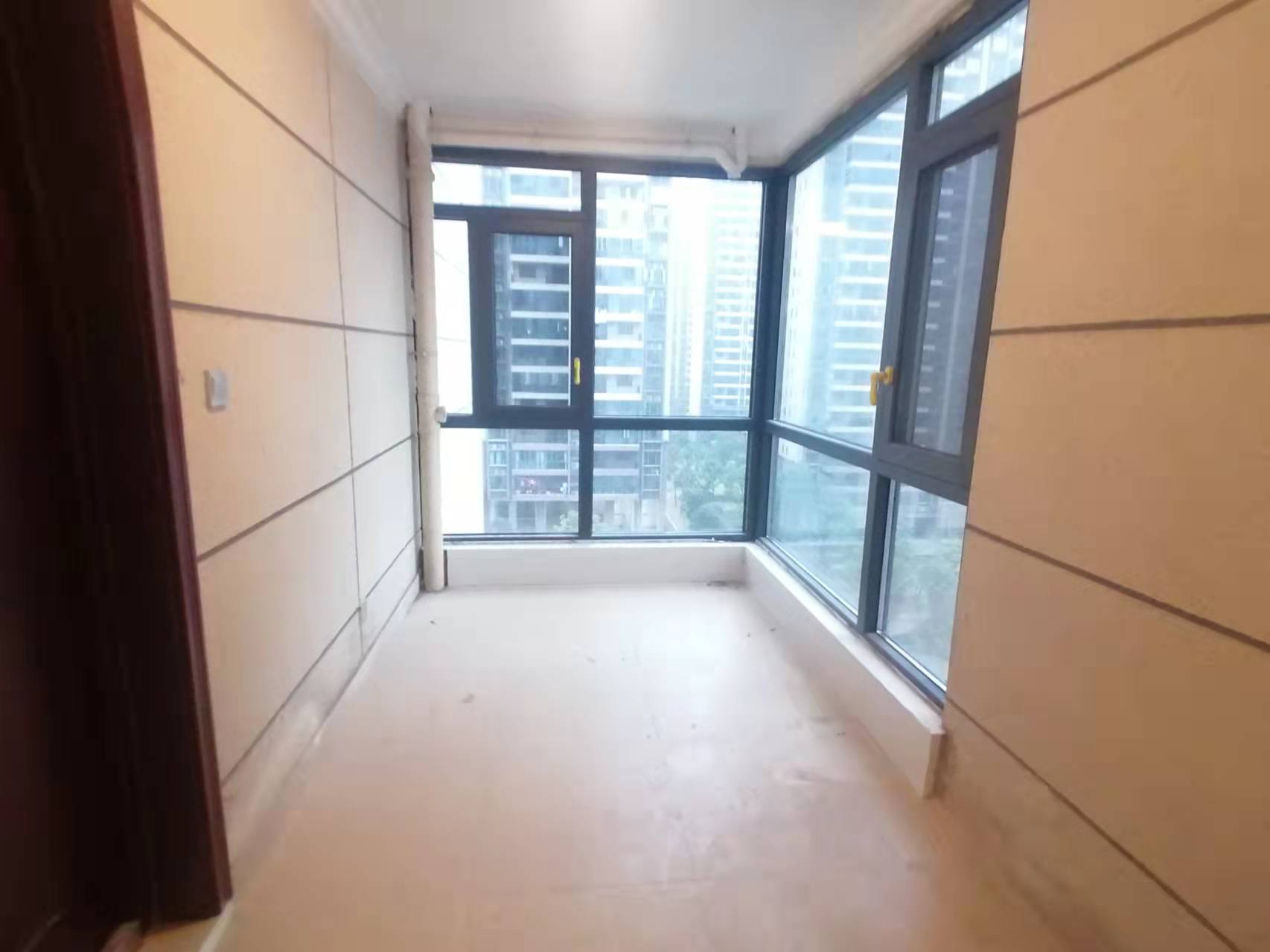 碧桂园梓山府 4室2厅2卫 2800.0元/月 碧桂园梓山府 4室2厅2卫 2800.0元/月室内图