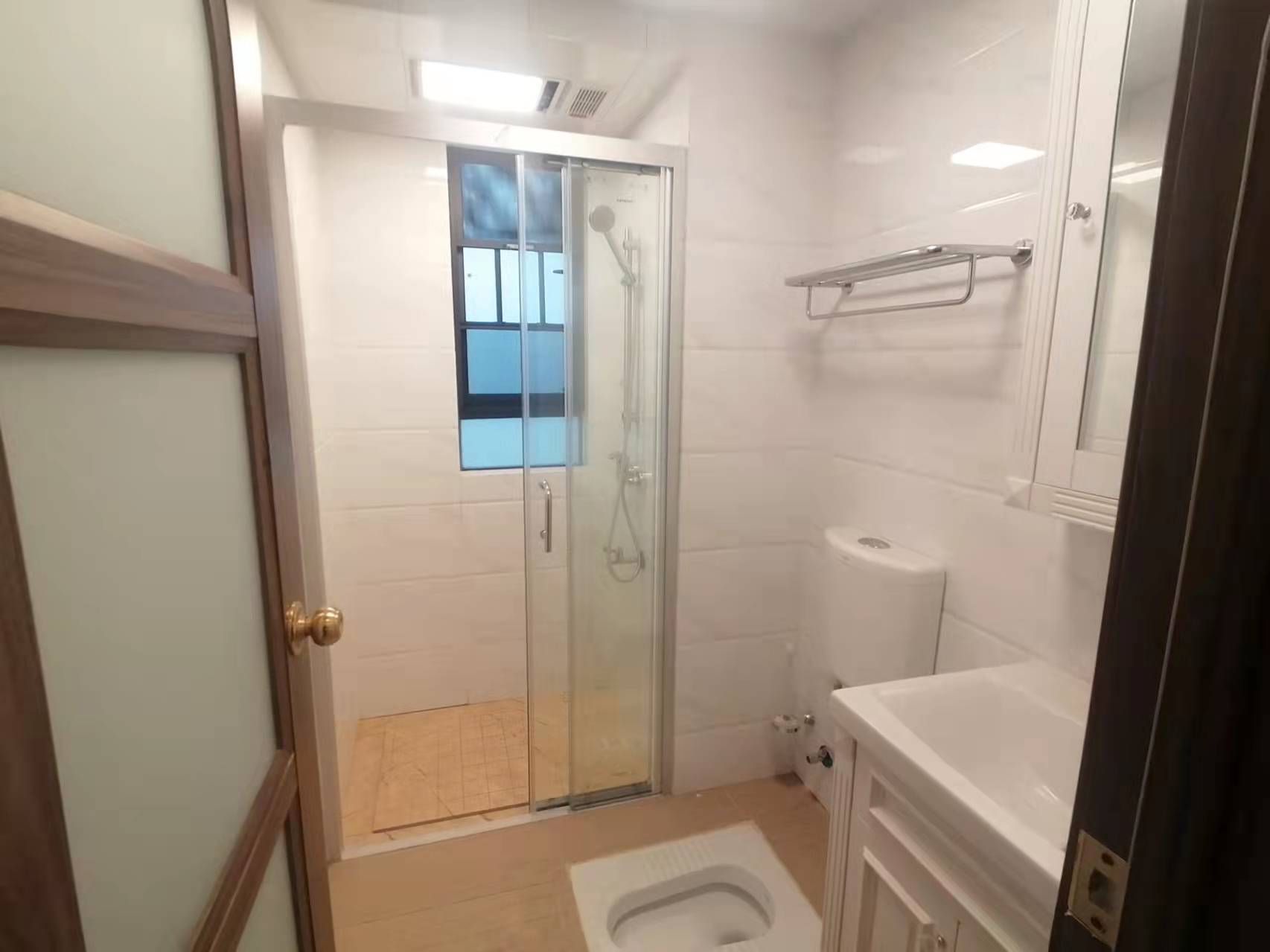 碧桂园梓山府 4室2厅2卫 2800.0元/月 碧桂园梓山府 4室2厅2卫 2800.0元/月室内图