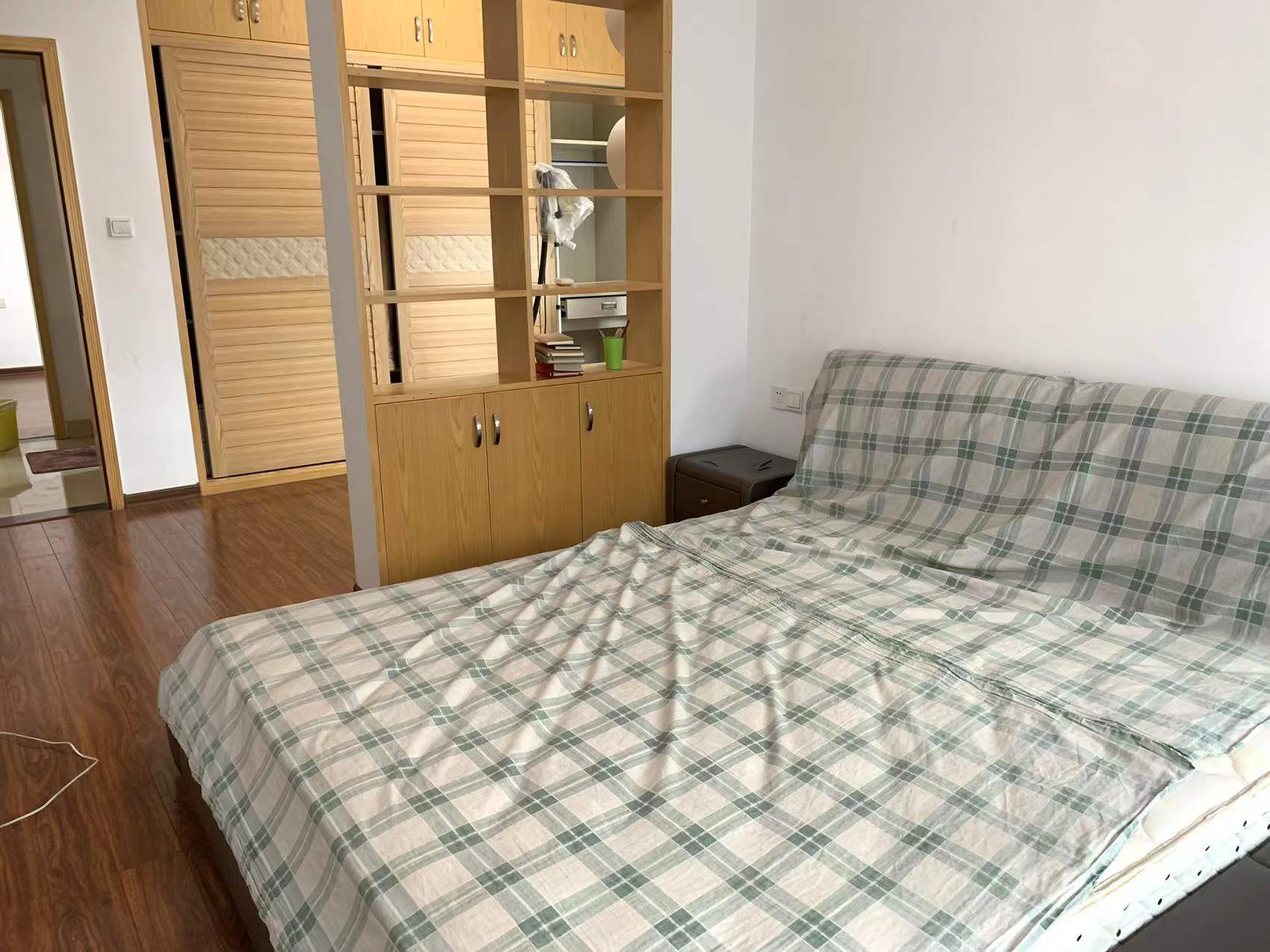 水岸花城(翠堤湾) 3室2厅1卫 53.0万 水岸花城(翠堤湾) 3室2厅1卫 53.0万客厅