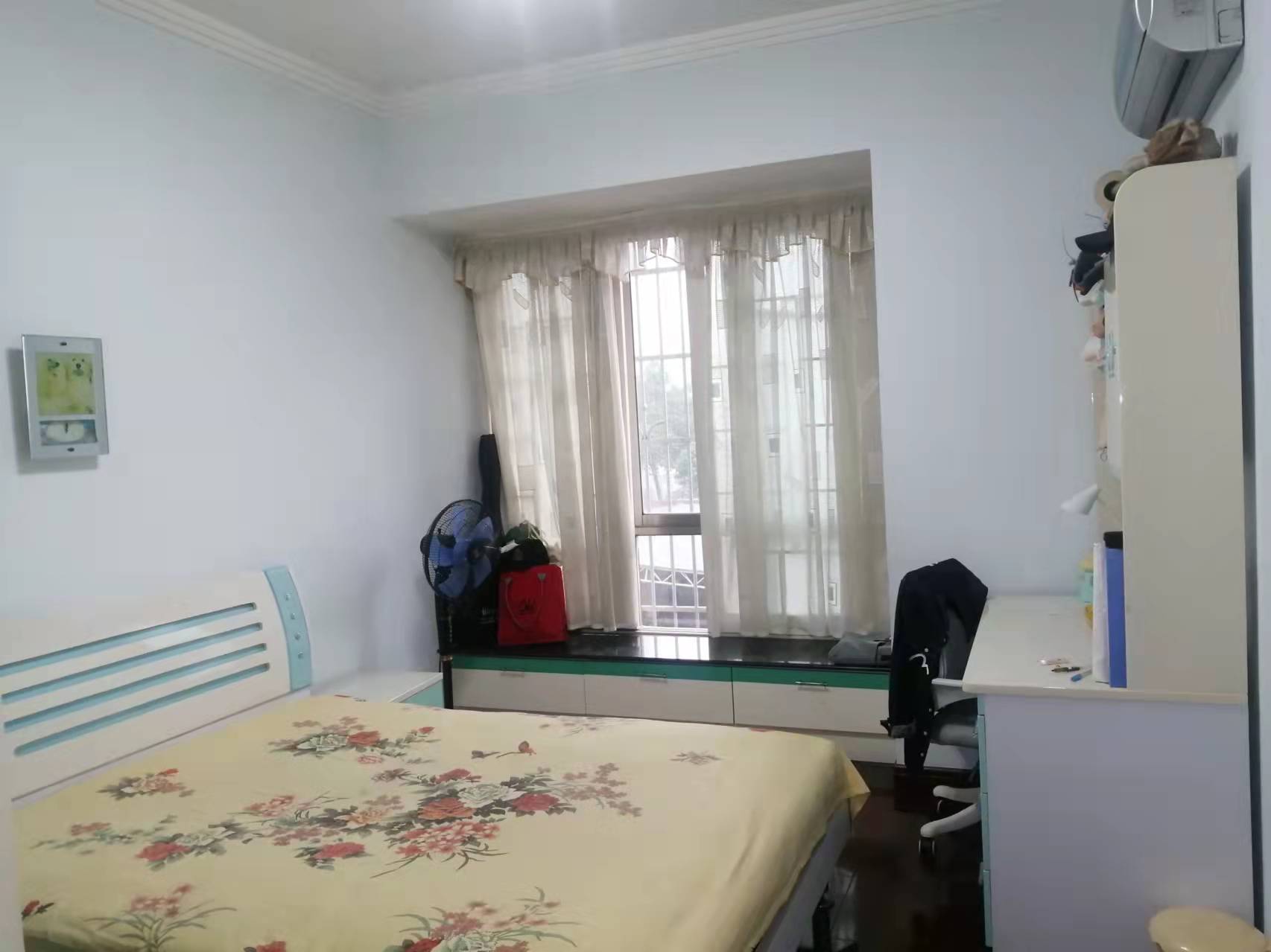 江南世家 3室2厅2卫 62.0万 江南世家 3室2厅2卫 62.0万客厅