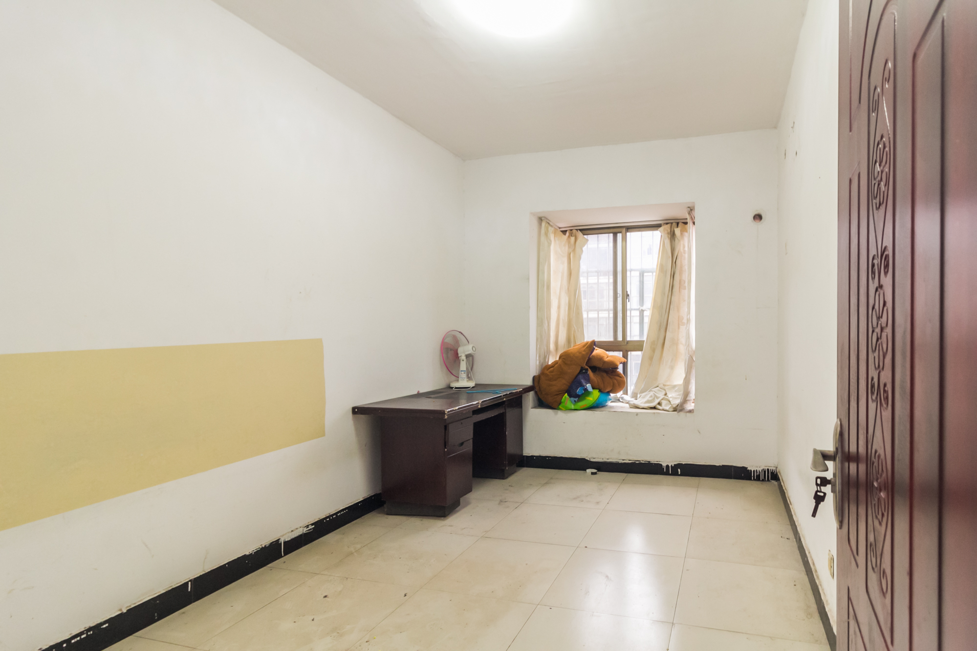 湖南有色地质勘查局宿舍(榔梨镇) 4室2厅2卫 102.8万 湖南有色地质勘查局宿舍(榔梨镇) 4室2厅2卫 102.8万卧室