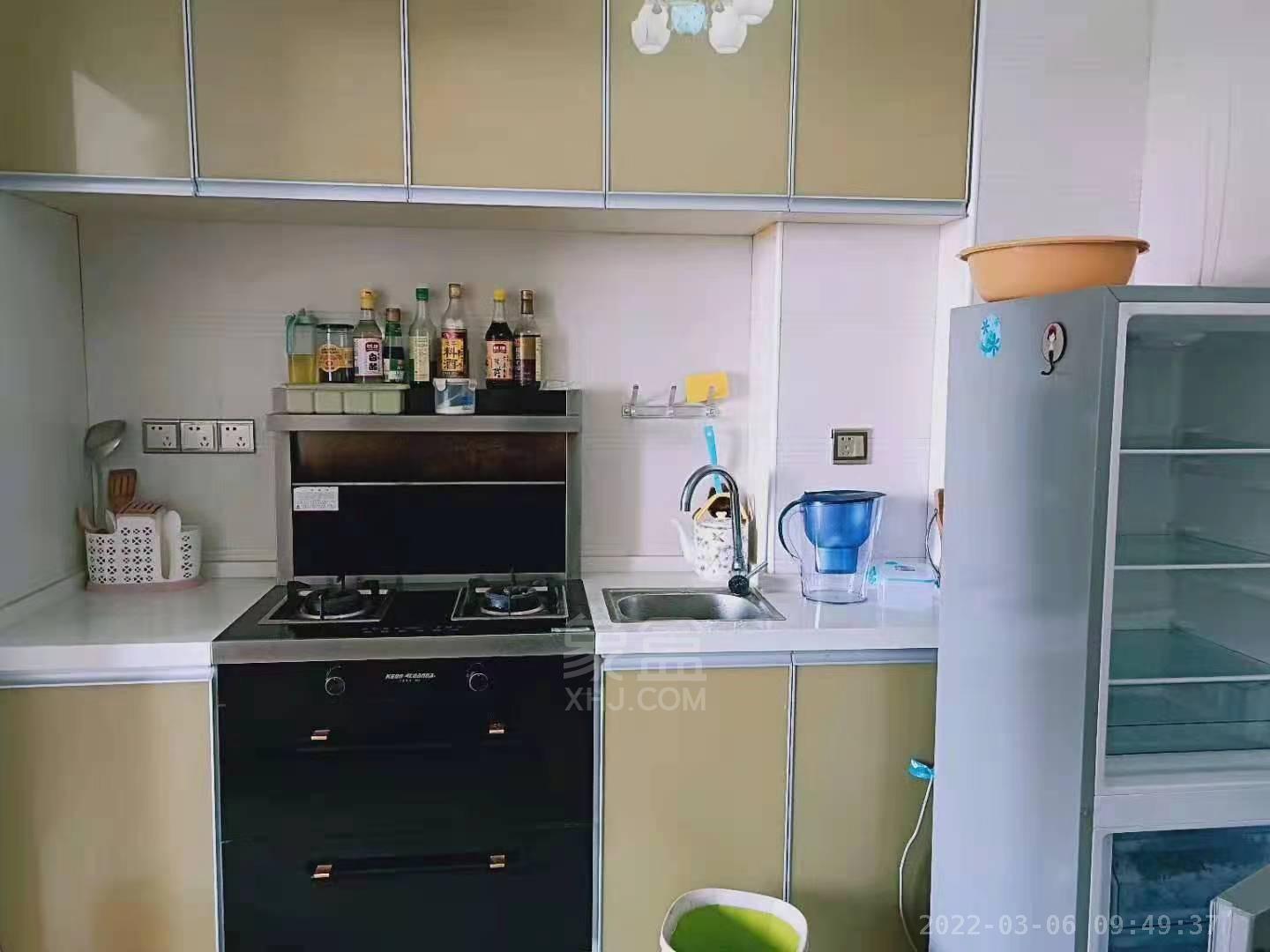 印象华都 1室1厅1卫 23.8万 印象华都 1室1厅1卫 23.8万客厅