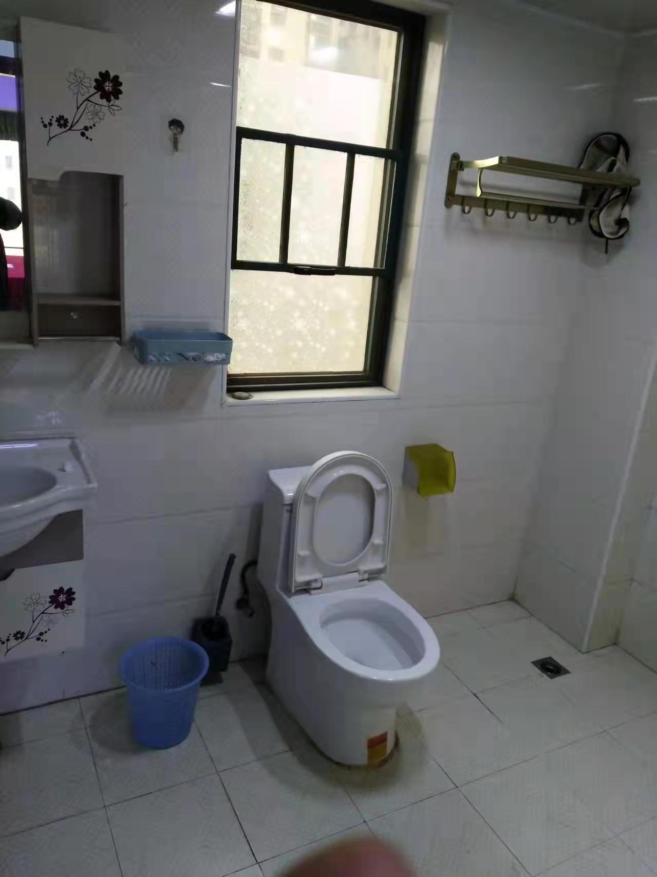 云梦新城 3室2厅1卫 2100.0元/月 云梦新城 3室2厅1卫 2100.0元/月室内图