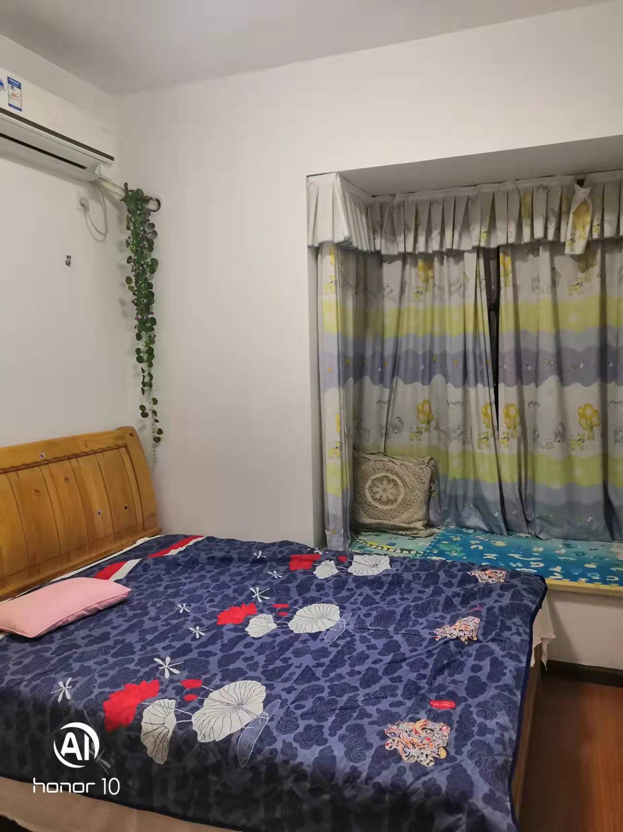 经世皇城 3室2厅1卫 95.0万 经世皇城 3室2厅1卫 95.0万客厅