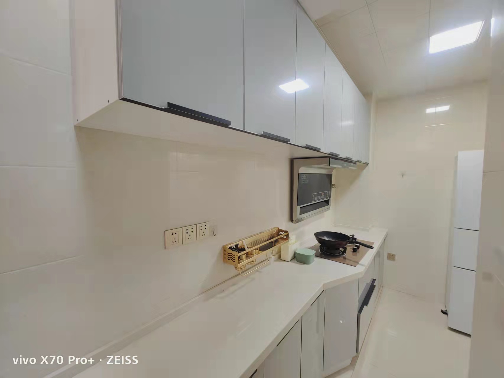 玉鑫巴陵星城  3室2厅2卫    2800.0元/月 玉鑫巴陵星城  3室2厅2卫    2800.0元/月室内图