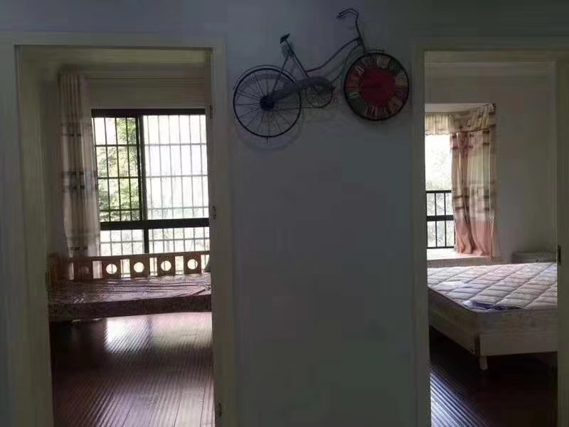 中建岳阳中心  3室2厅1卫   2700.00元/月室内图