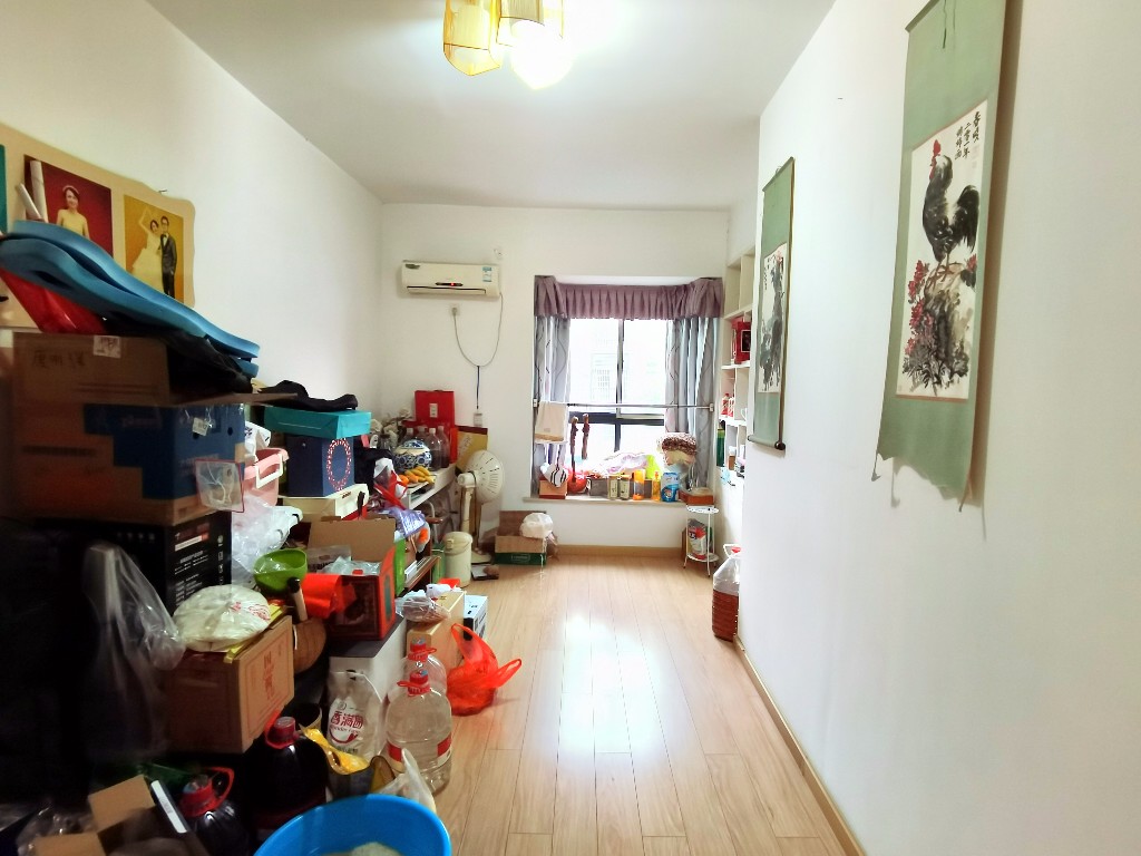 西子花园 3室2厅2卫 58.8万 西子花园 3室2厅2卫 58.8万客厅