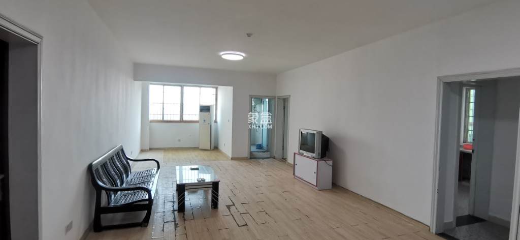 进步亚泰 4室1厅1卫 1800.0元/月 进步亚泰 4室1厅1卫 1800.0元/月室内图