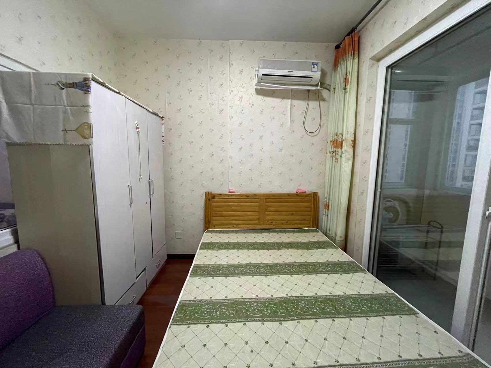 南湖锦苑 1室1厅1卫 1700.0元/月 南湖锦苑 1室1厅1卫 1700.0元/月室内图