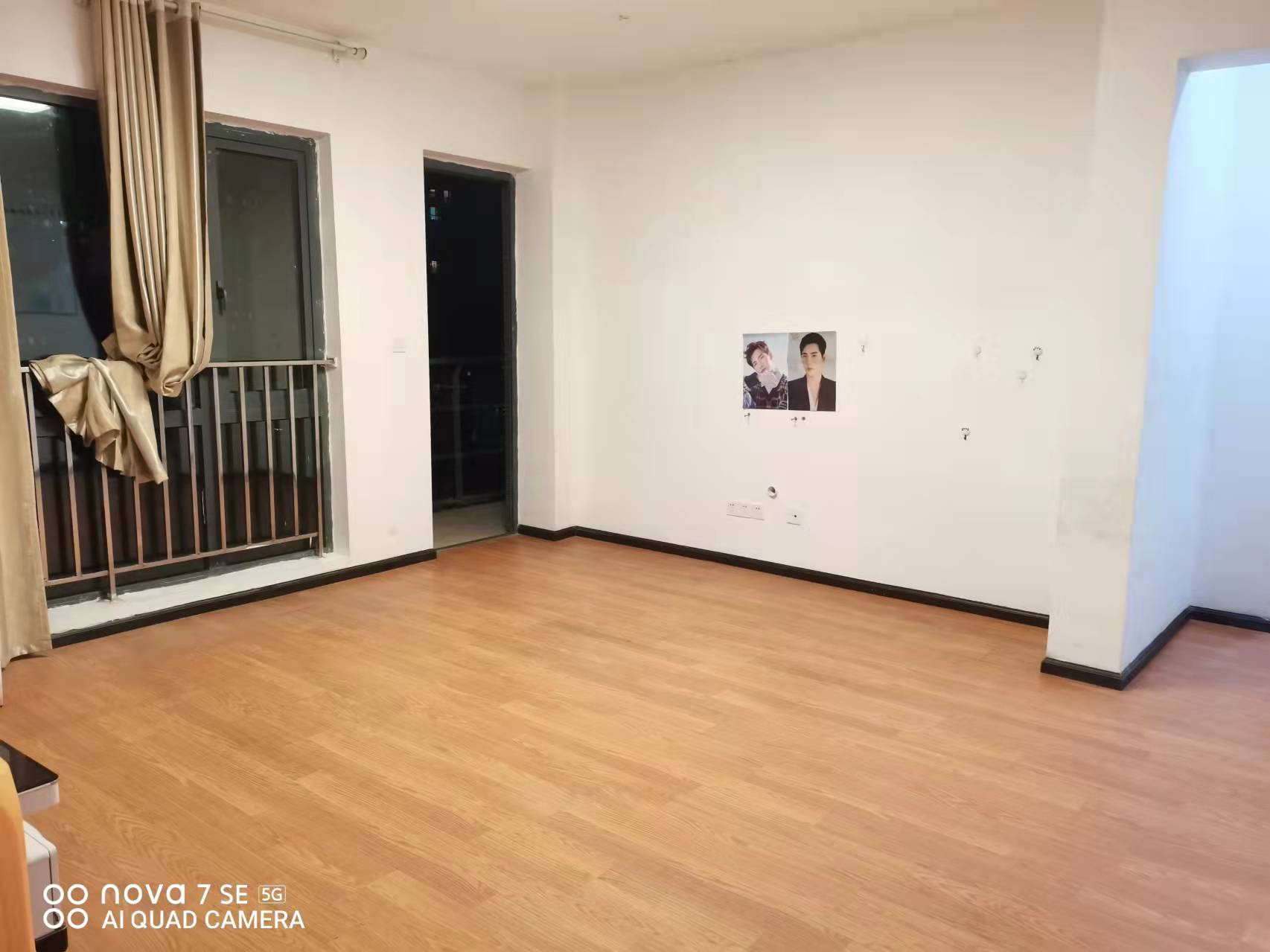 中天会展城B区  4室1厅1卫   3500.00元/月室内图