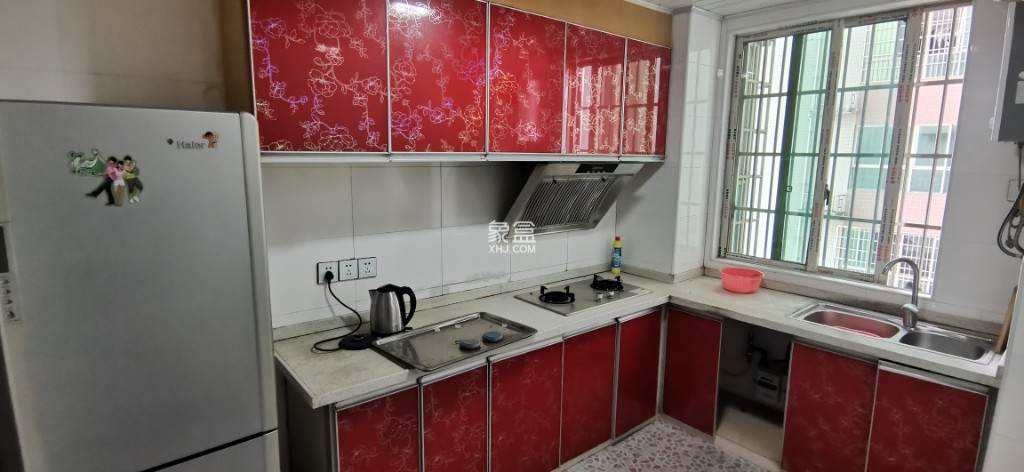 进步亚泰 4室1厅1卫 1800.0元/月 进步亚泰 4室1厅1卫 1800.0元/月室内图