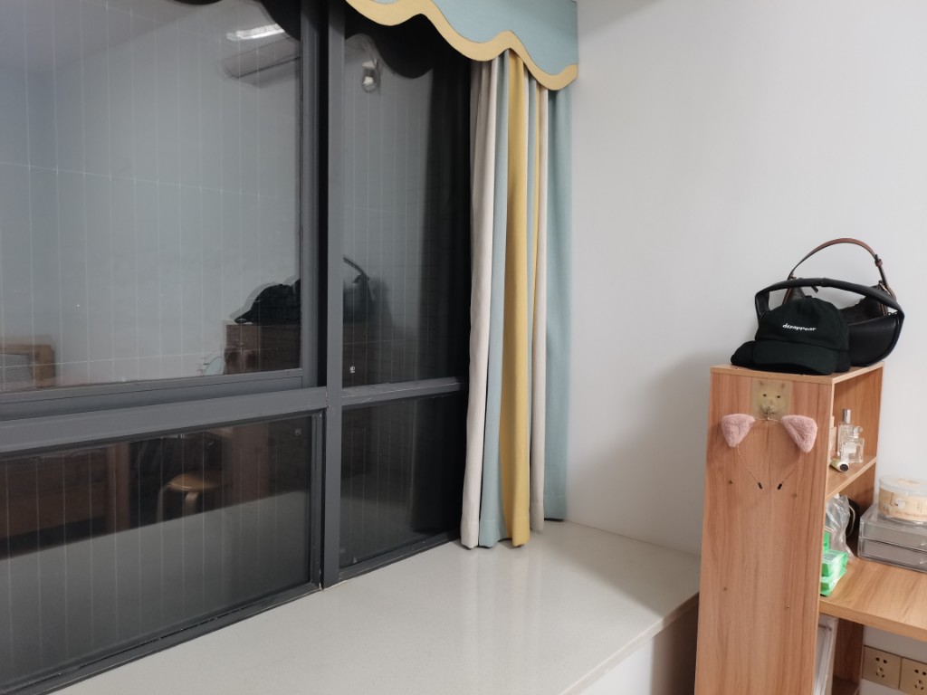 缤纷世家 3室2厅1卫 76.0万 缤纷世家 3室2厅1卫 76.0万客厅