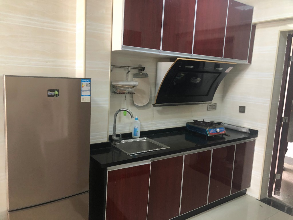 梓湖东城  1室1厅1卫    1000.0元/月 梓湖东城  1室1厅1卫    1000.0元/月室内图