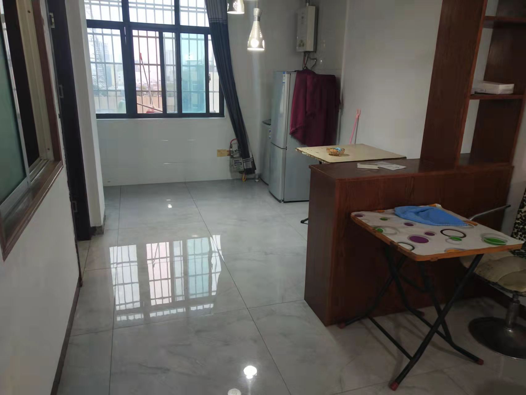 龙骧金城 2室1厅1卫 1600.0元/月 龙骧金城 2室1厅1卫 1600.0元/月室内图