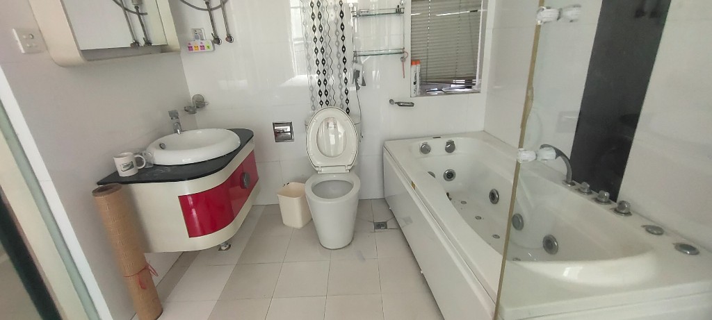 东方明园 3室2厅2卫 66.8万 东方明园 3室2厅2卫 66.8万客厅