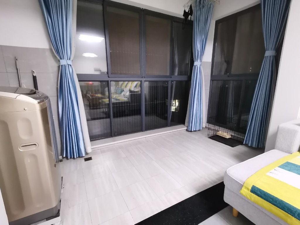 缤纷世家 3室2厅1卫 76.0万 缤纷世家 3室2厅1卫 76.0万客厅