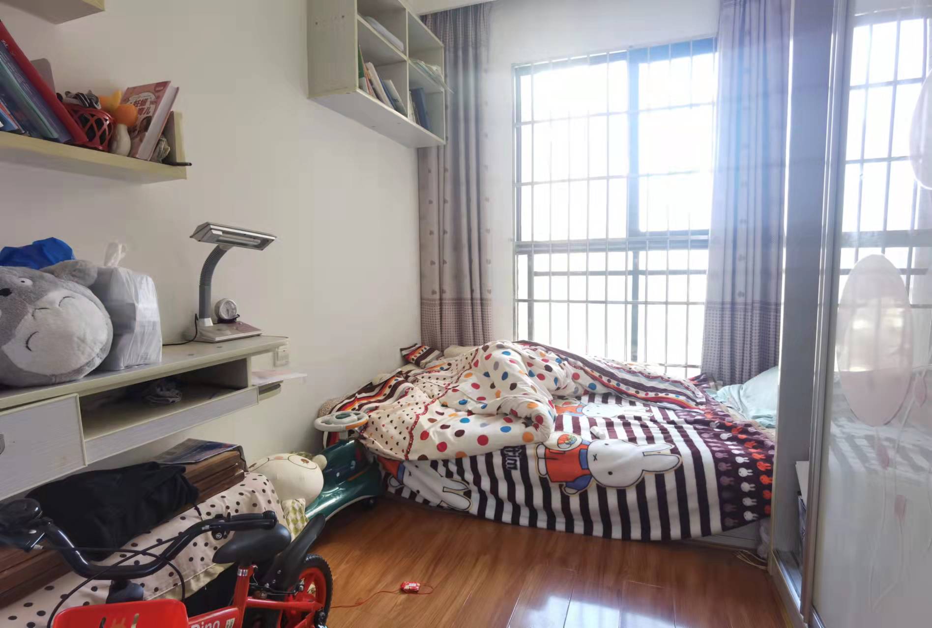 雅士林欣城  2室1厅1卫    1500.0元/月 雅士林欣城  2室1厅1卫    1500.0元/月室内图