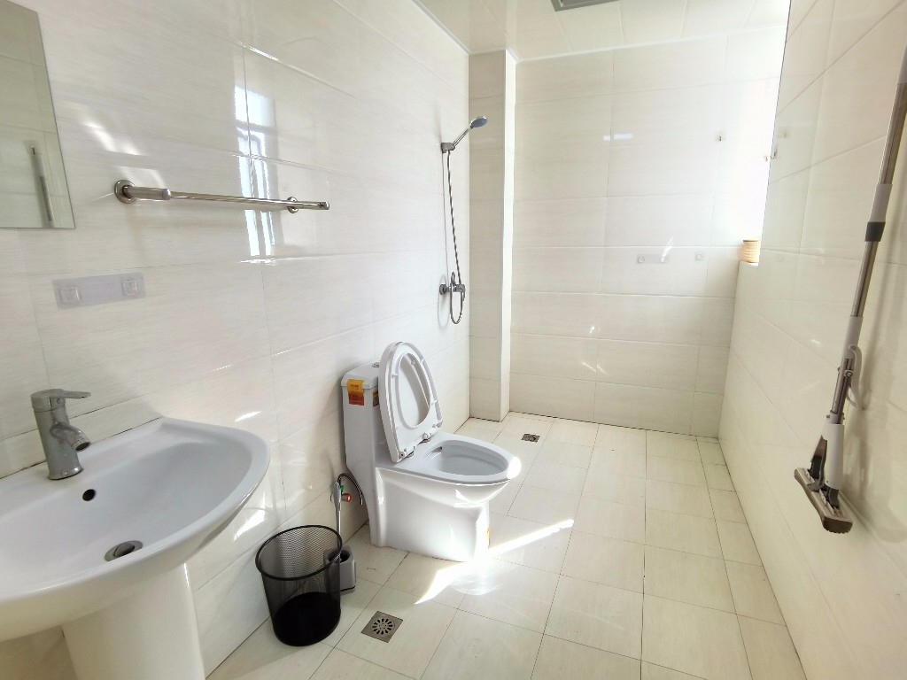 山水文园 3室2厅2卫 72.0万 山水文园 3室2厅2卫 72.0万客厅