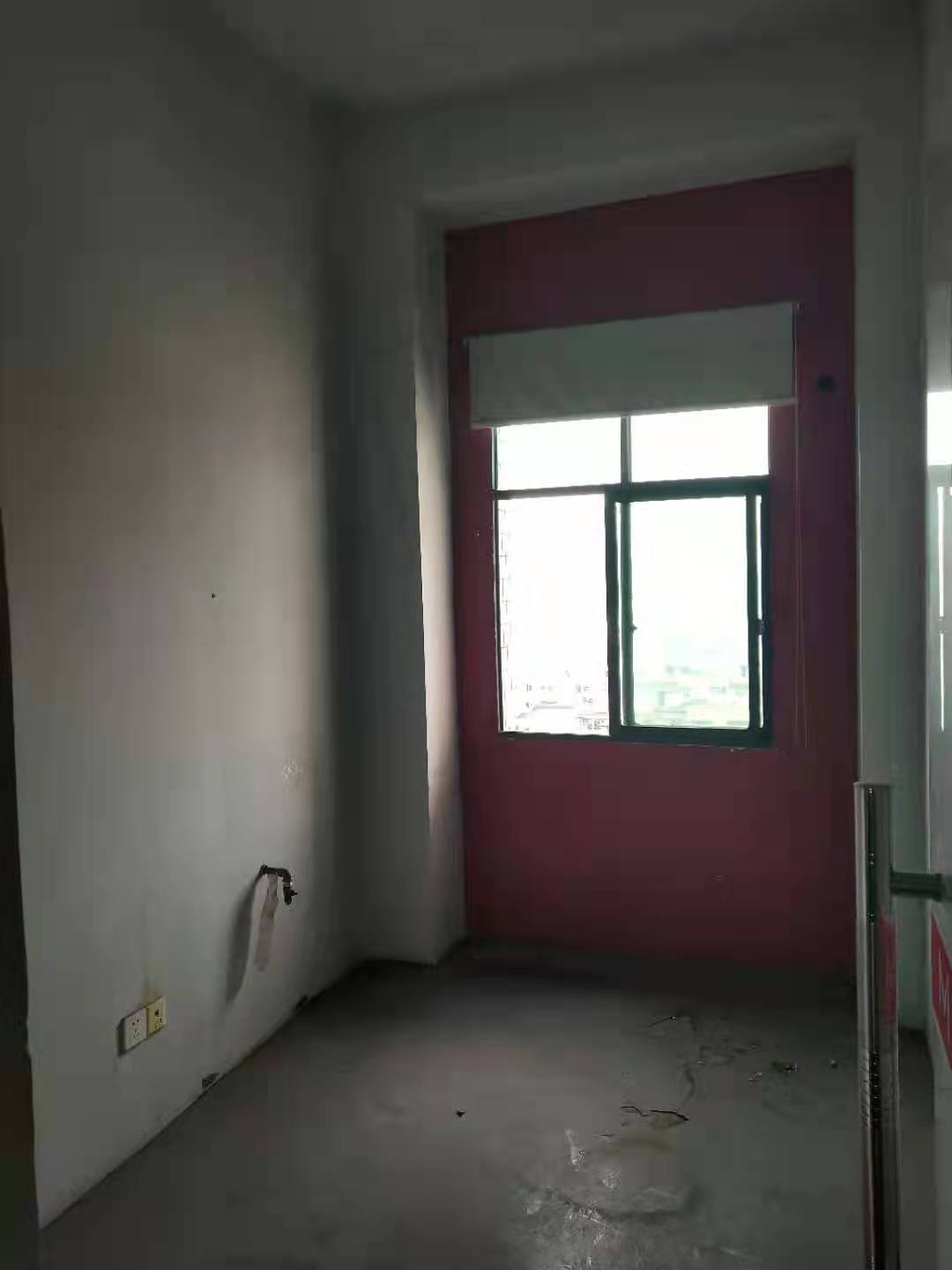 众鑫大厦 4室2厅2卫 3500.0元/月 众鑫大厦 4室2厅2卫 3500.0元/月室内图