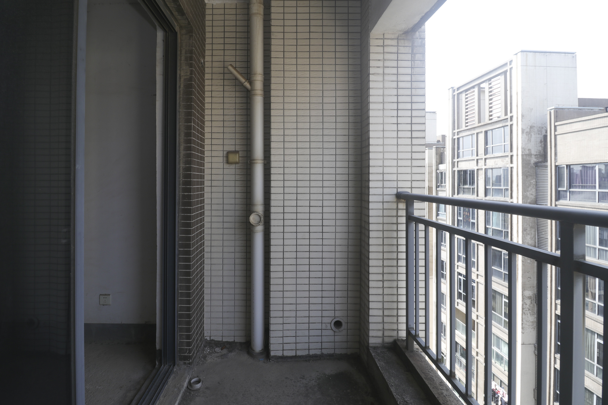 西山匯景一、二期  3室2廳1衛(wèi)    188.0萬其他