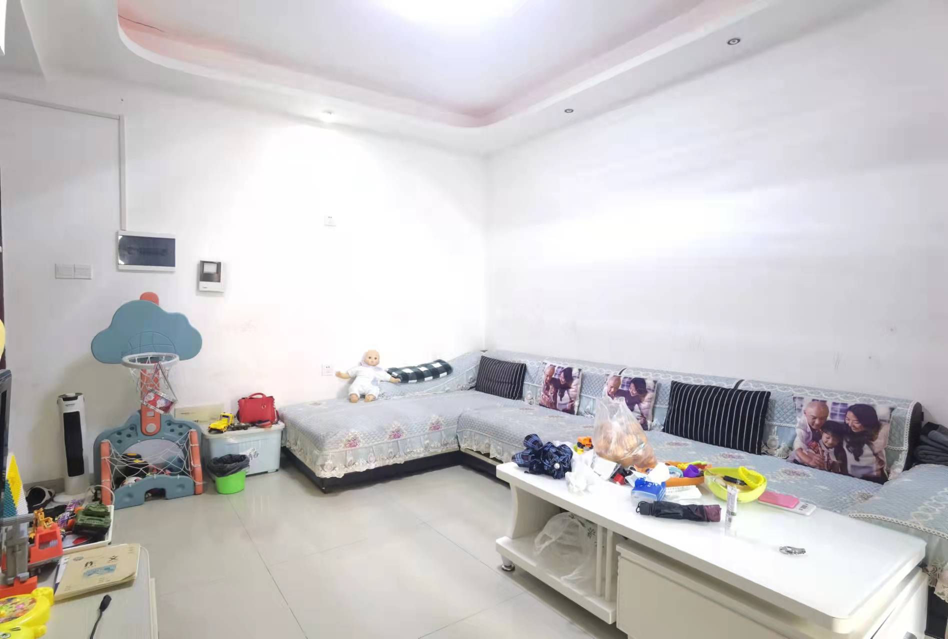 雅士林欣城  2室1厅1卫    1500.0元/月 雅士林欣城  2室1厅1卫    1500.0元/月室内图