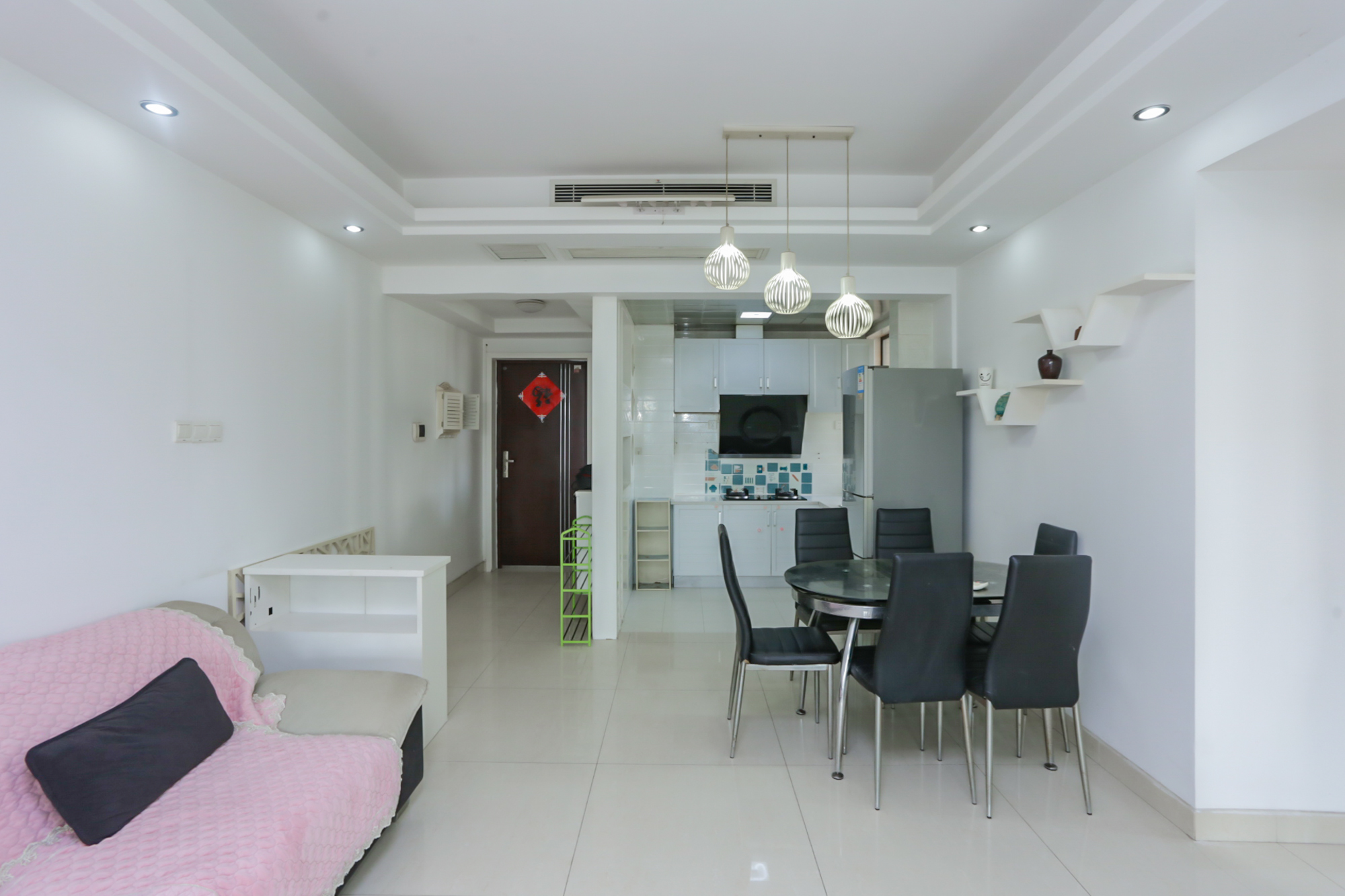 莱茵城  2室2厅1卫    78.8万客厅