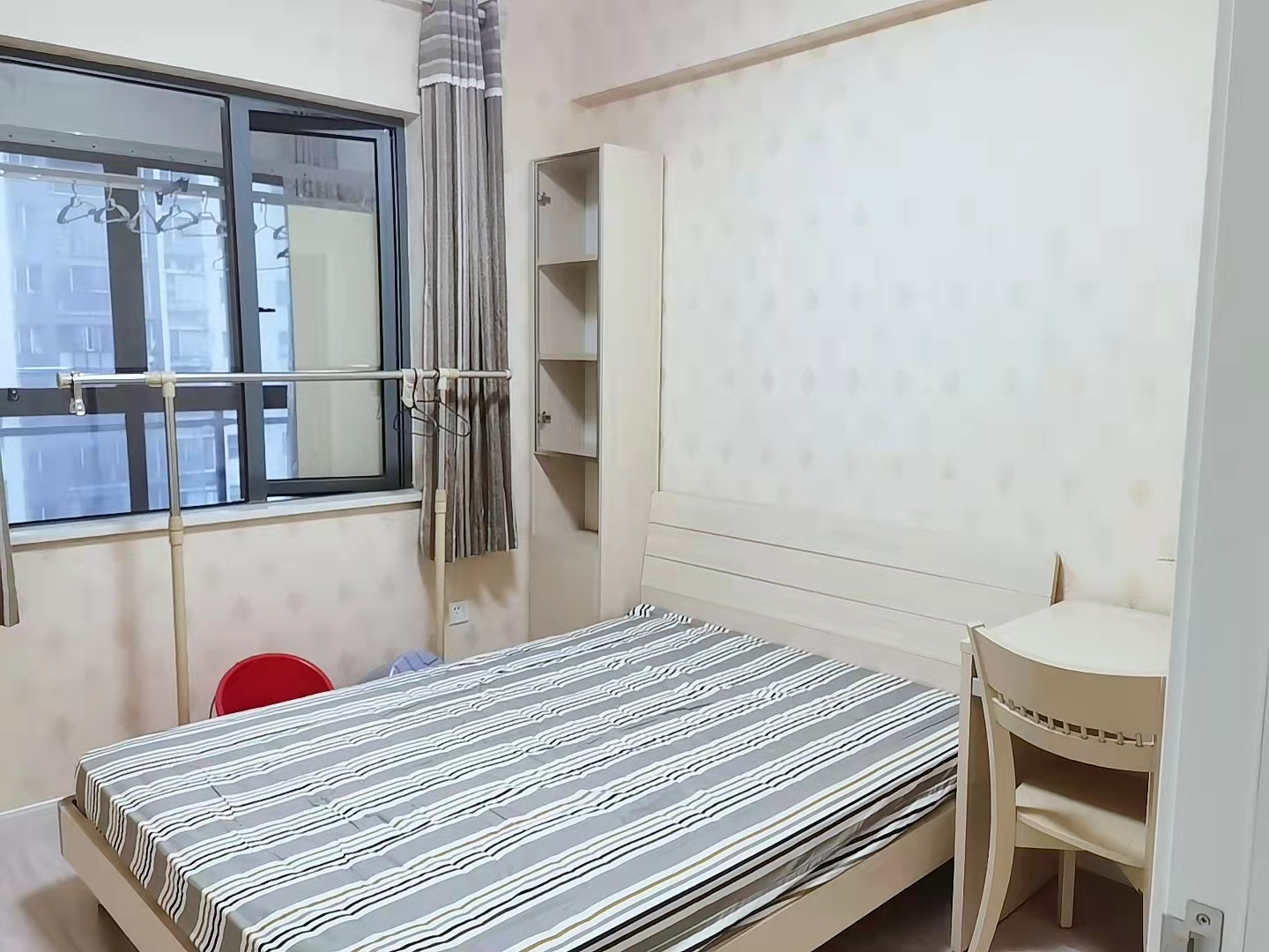 梓山湖领御 2室2厅1卫 2000.0元/月 梓山湖领御 2室2厅1卫 2000.0元/月室内图