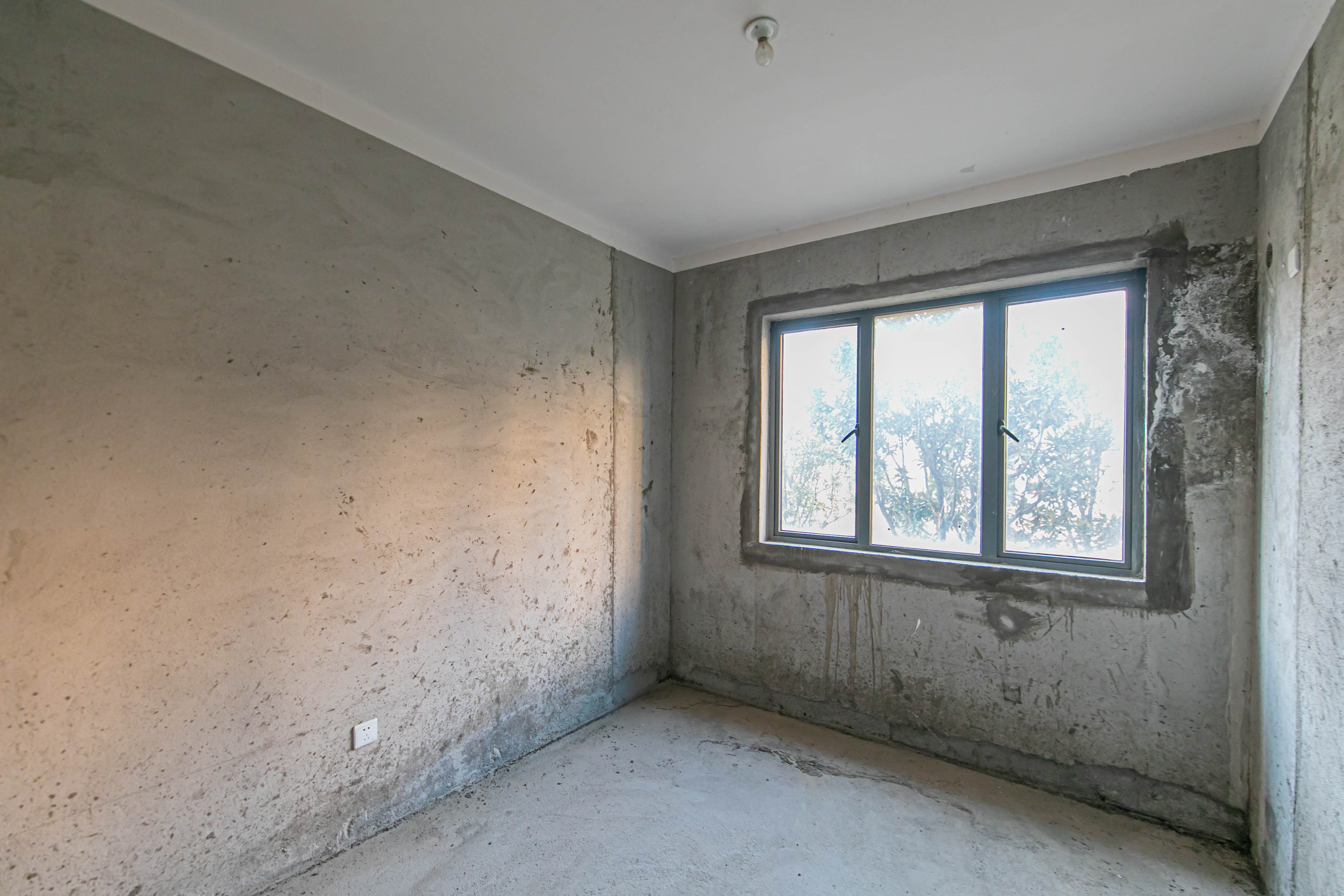 深业睿城 4室2厅2卫 102.0万 深业睿城 4室2厅2卫 102.0万其他