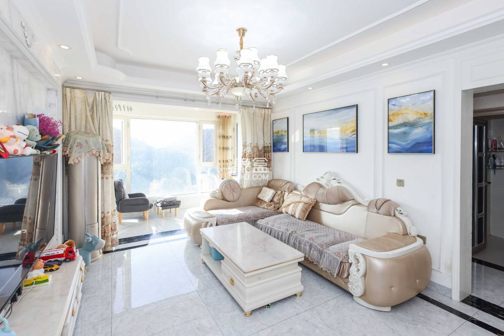 佳兆业云顶梅溪湖(佳兆业梅溪荟) 3室2厅2卫 182.0万