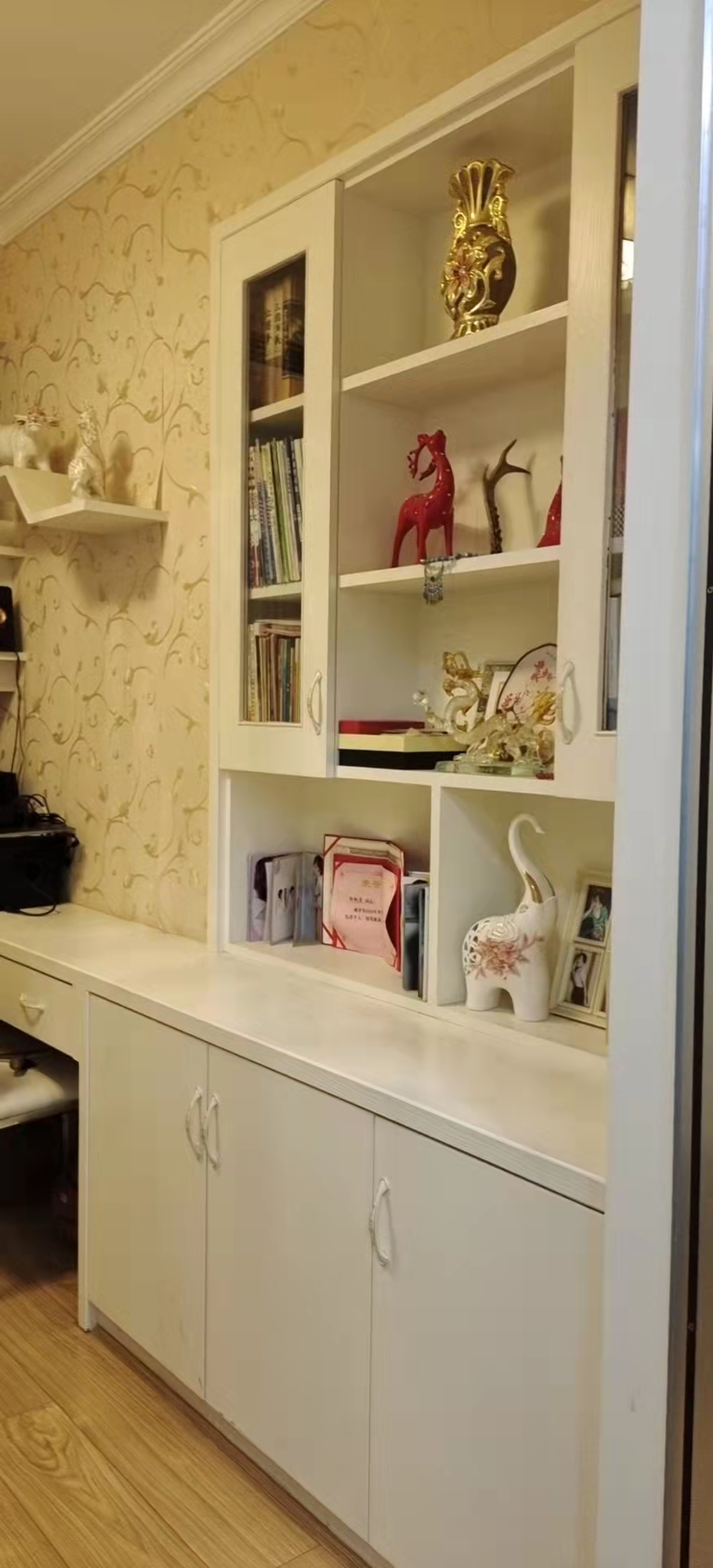 雄森国际 3室2厅1卫 76.0万 雄森国际 3室2厅1卫 76.0万客厅