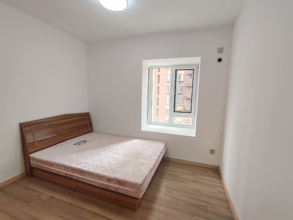 中铁建万科翡翠  3室2厅1卫   3200.00元/月室内图