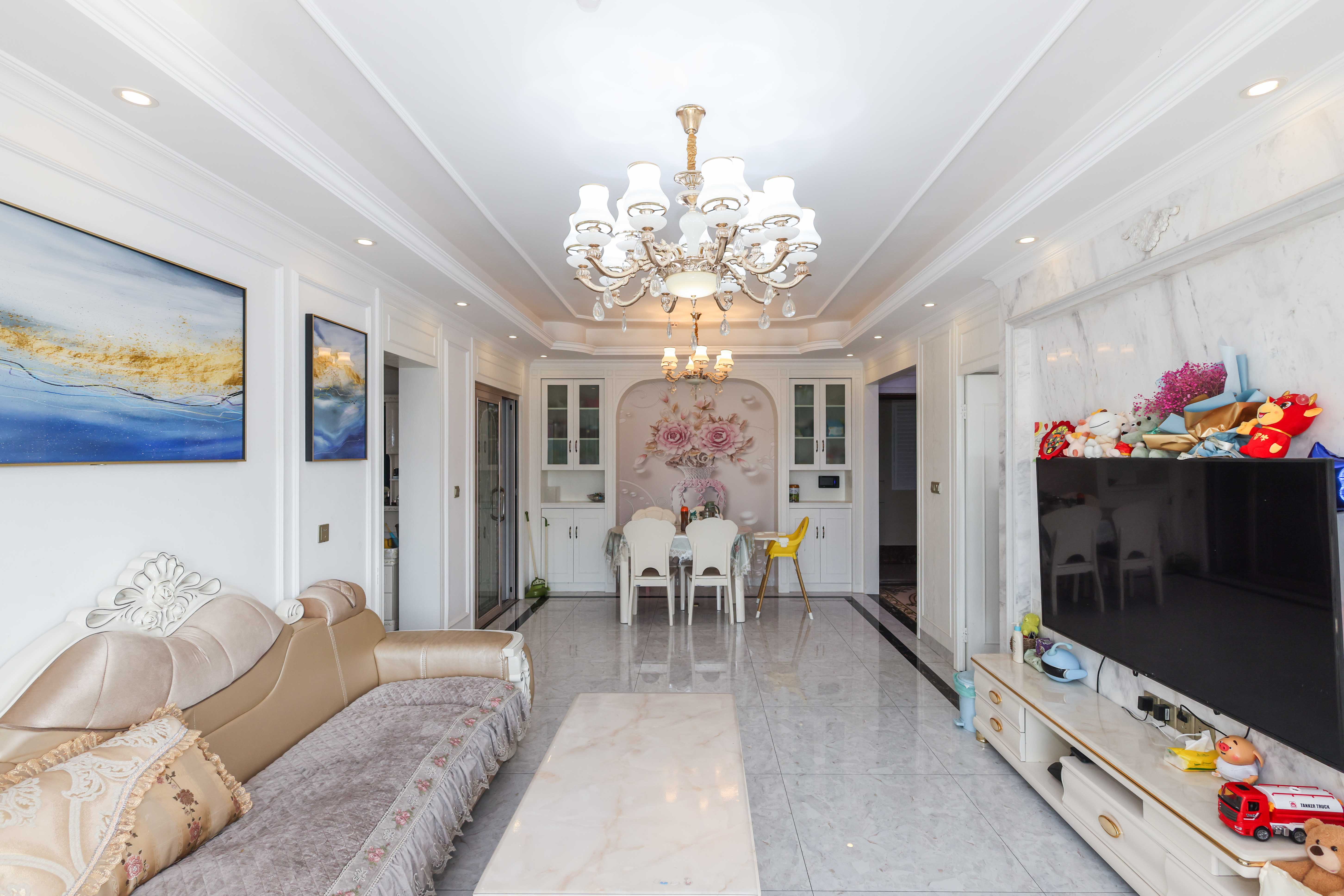 佳兆业云顶梅溪湖（佳兆业梅溪荟）  3室2厅2卫    182.0万客厅