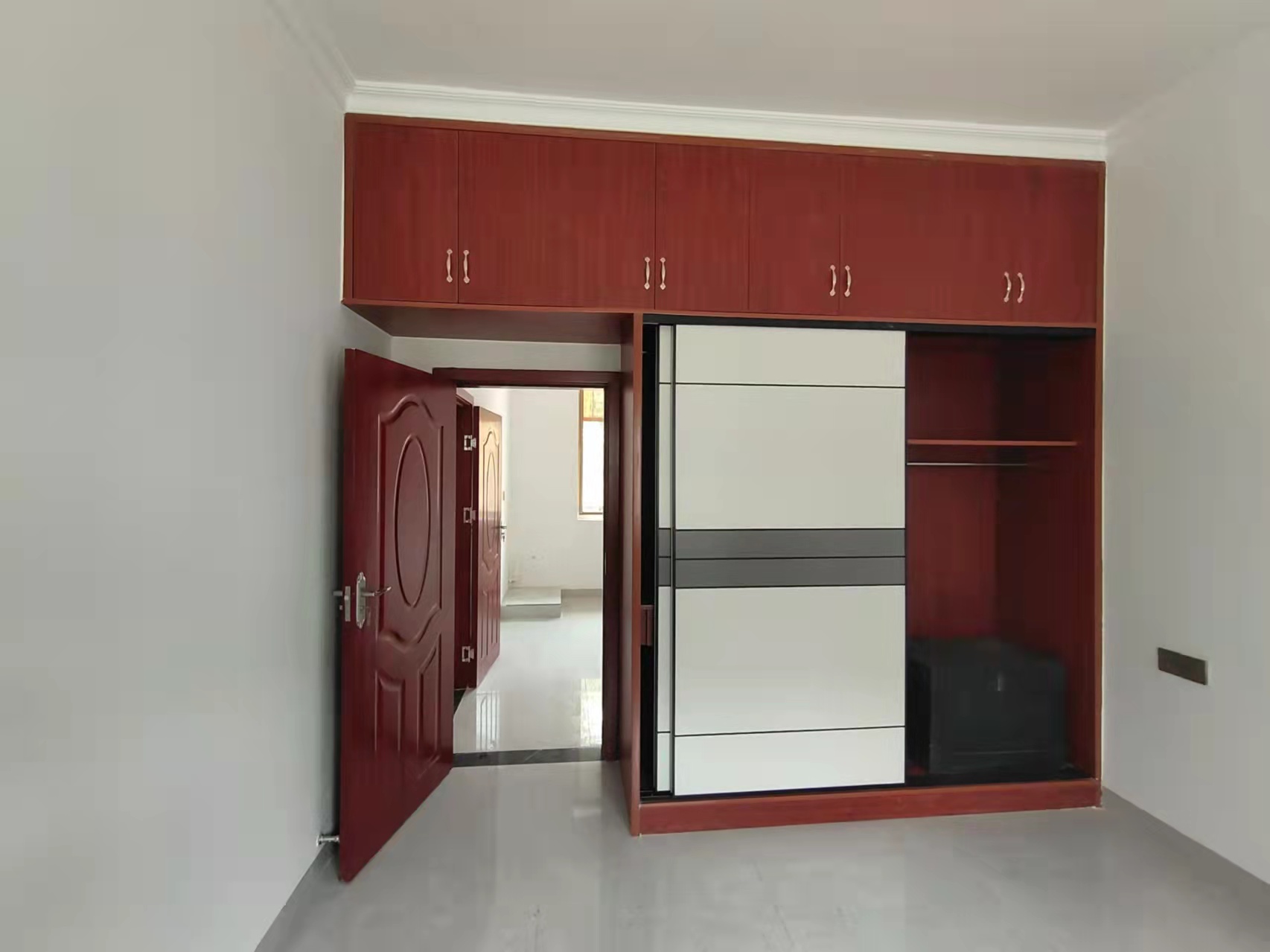 金桃苑小区  2室1厅1卫    600.0元/月 金桃苑小区  2室1厅1卫    600.0元/月户型图