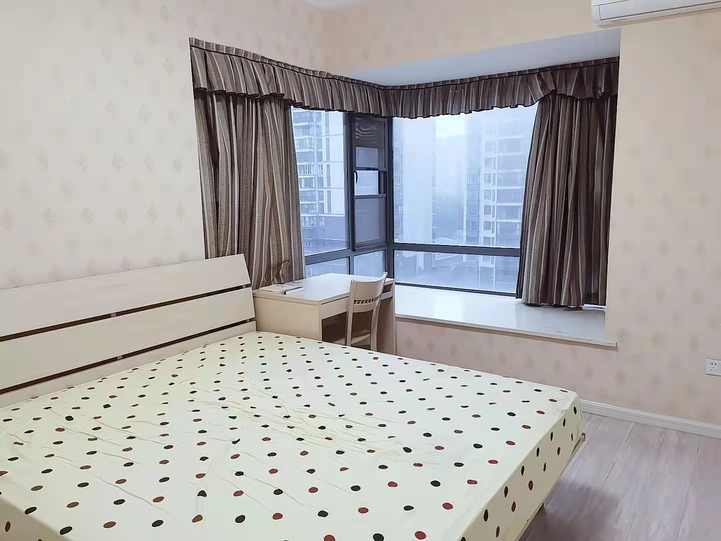 梓山湖领御 2室2厅1卫 2000.0元/月 梓山湖领御 2室2厅1卫 2000.0元/月室内图