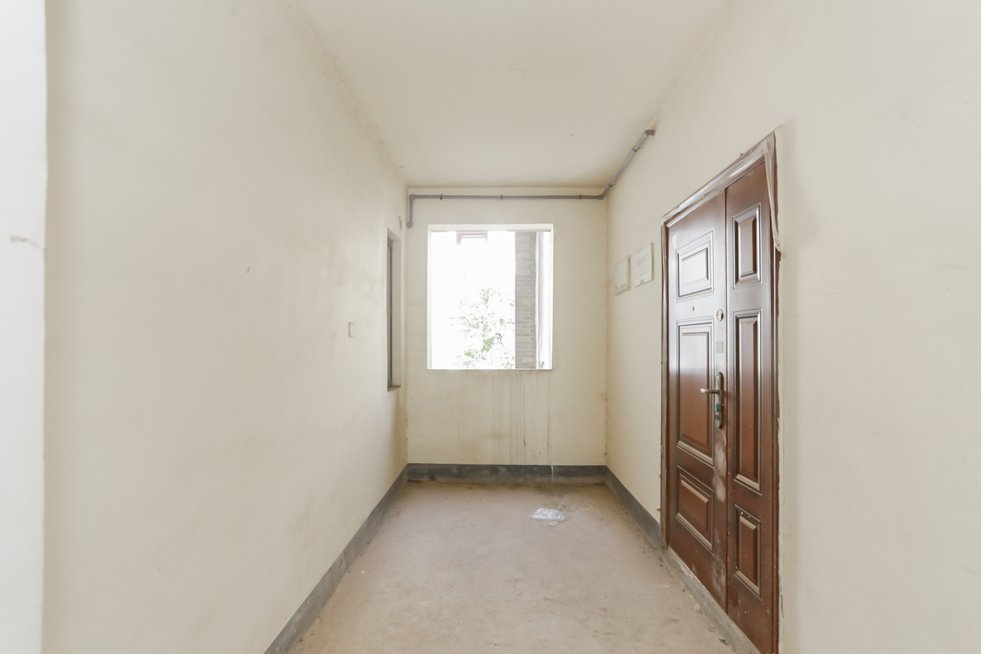 金科东方大院三四期  4室2厅2卫    175.0万其他