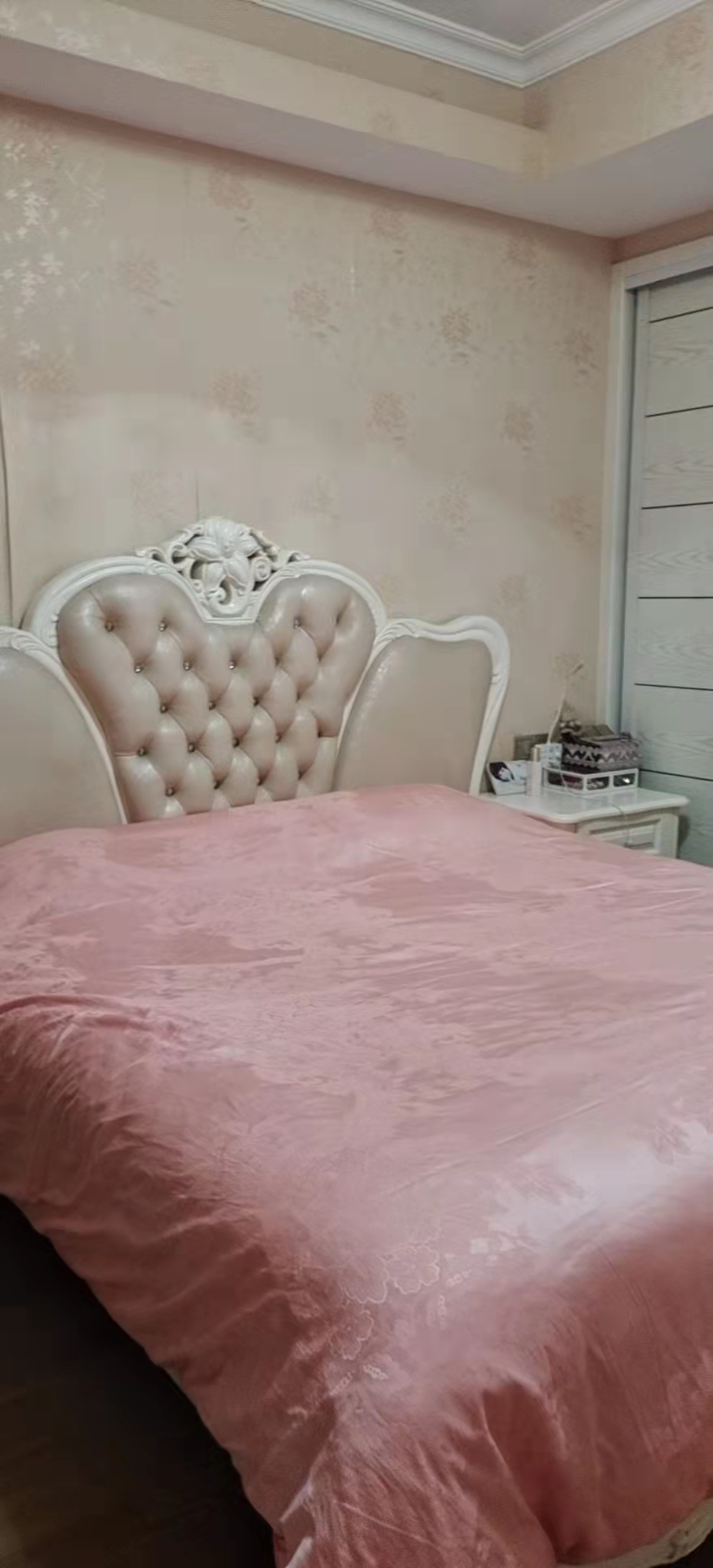 雄森国际 3室2厅1卫 76.0万 雄森国际 3室2厅1卫 76.0万客厅