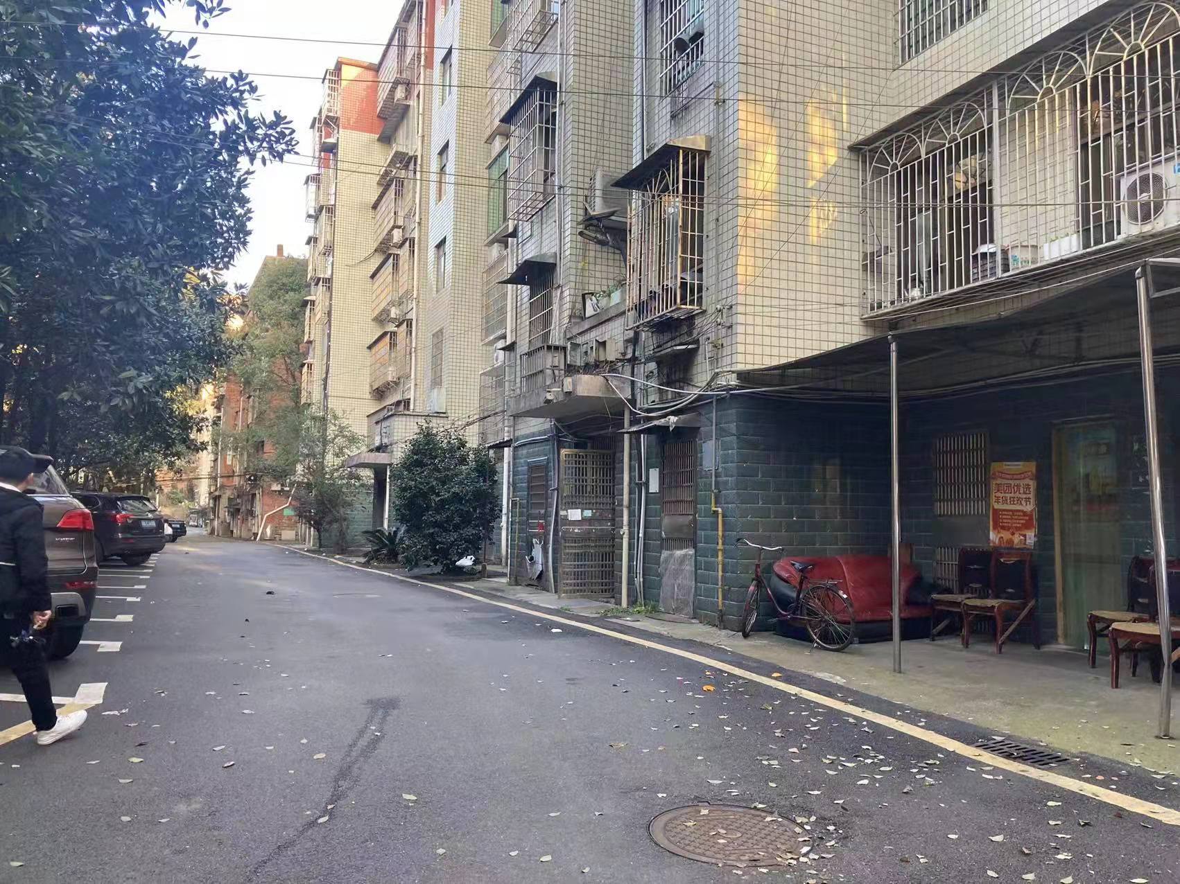 望江花园 3室2厅1卫 49.8万 望江花园 3室2厅1卫 49.8万小区图