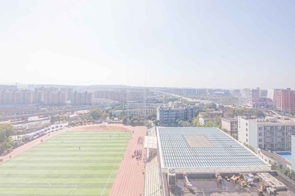 中建芙蓉嘉苑 3室2厅1卫 72.0万 中建芙蓉嘉苑 3室2厅1卫 72.0万阳台