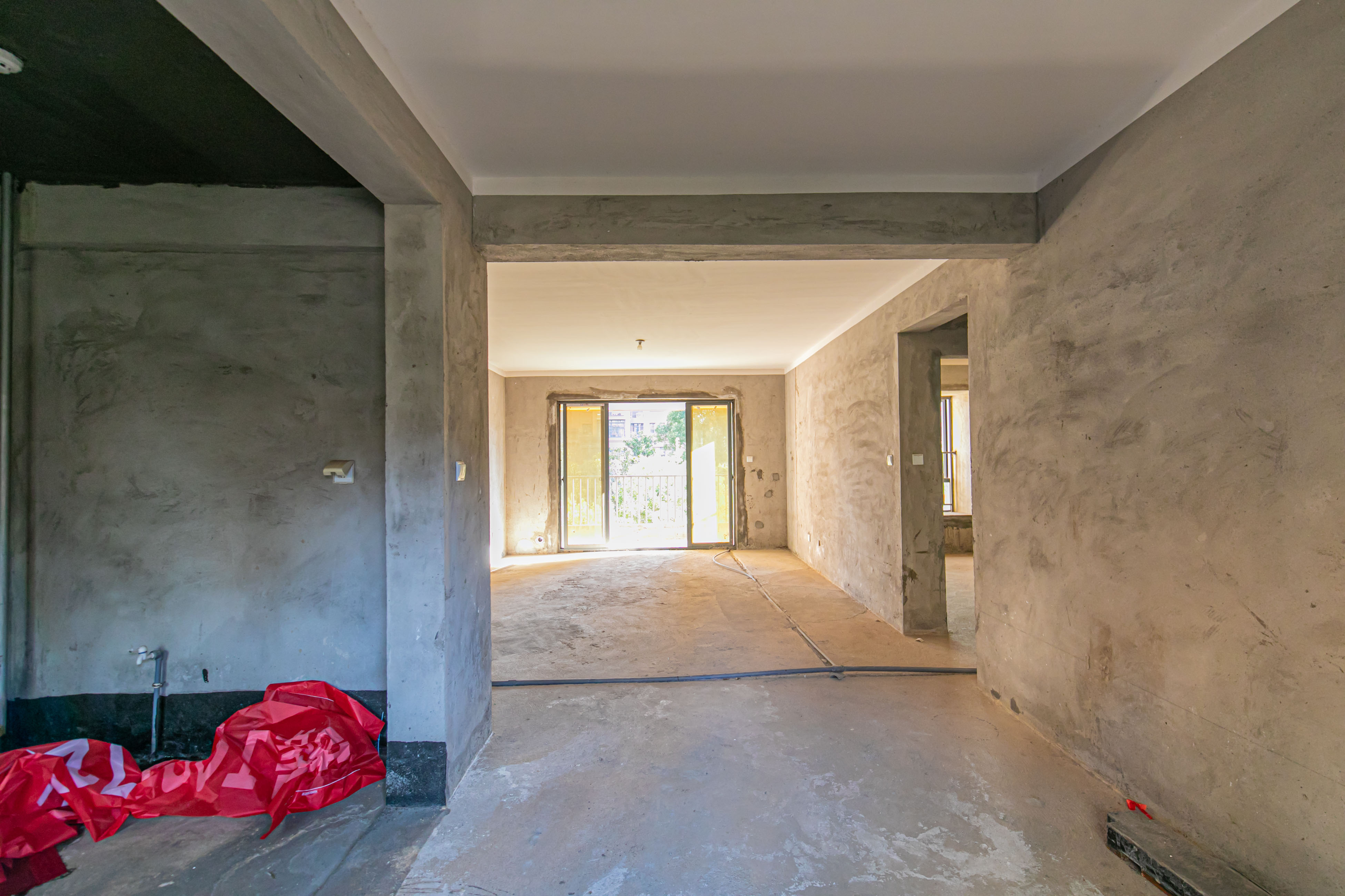 深业睿城 4室2厅2卫 102.0万 深业睿城 4室2厅2卫 102.0万其他