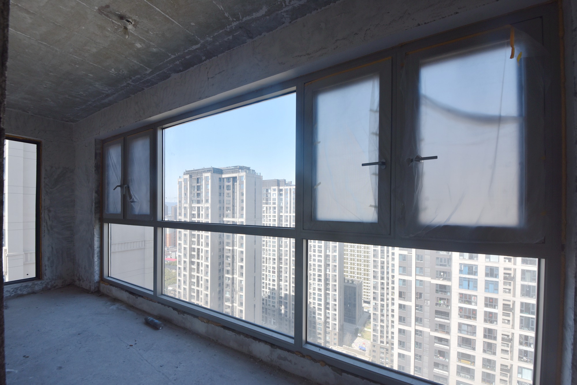 建發(fā)中央公園（建發(fā)美地）  4室2廳1衛(wèi)    238.0萬其他