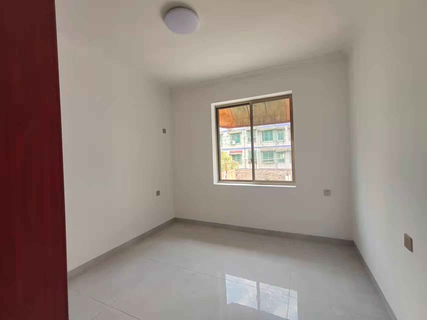 金桃苑小区  2室1厅1卫    600.0元/月 金桃苑小区  2室1厅1卫    600.0元/月室内图