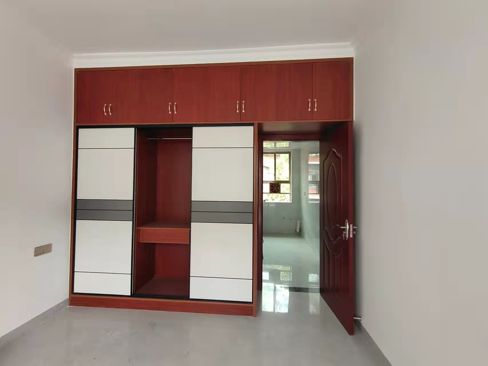 金桃苑小区  2室1厅1卫    600.0元/月 金桃苑小区  2室1厅1卫    600.0元/月室内图