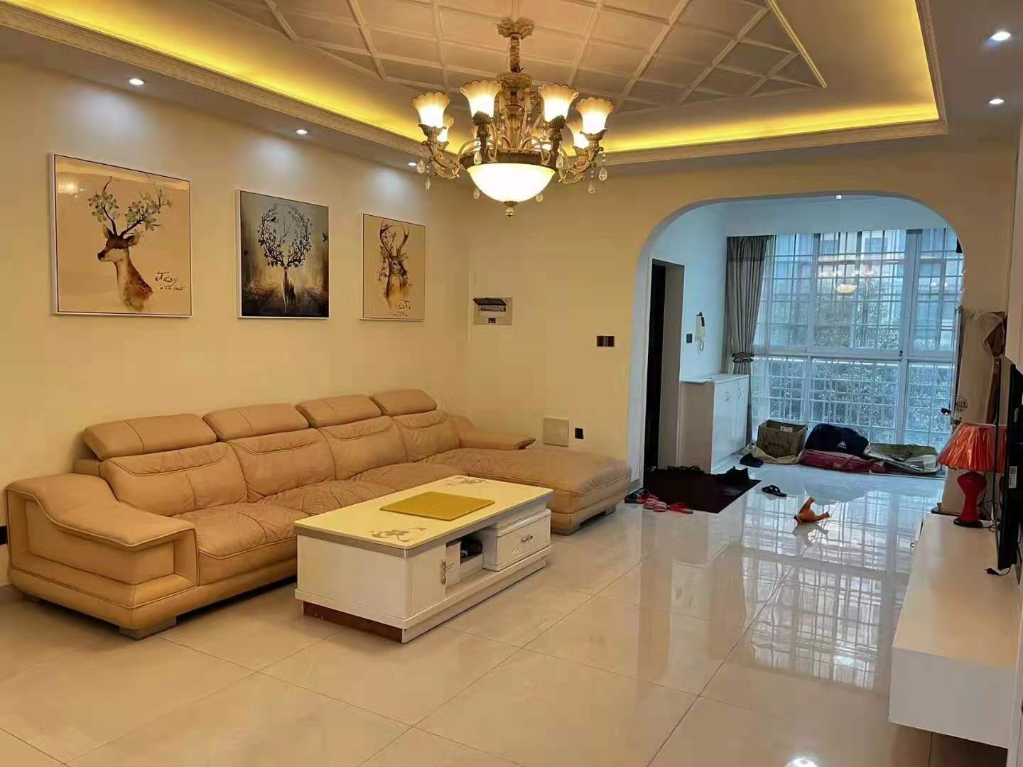 广电记者公寓  3室2厅1卫    2800.0元/月 广电记者公寓  3室2厅1卫    2800.0元/月室内图