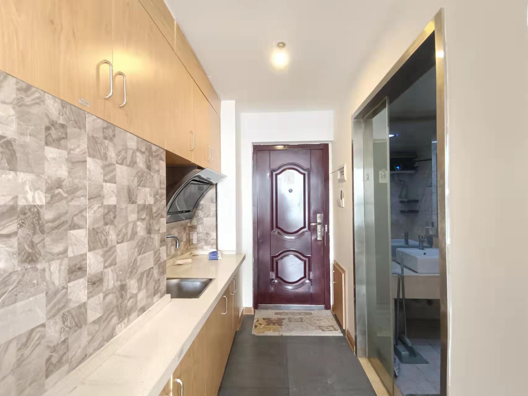 和平路行政公馆 1室1厅1卫 1400.0元/月 和平路行政公馆 1室1厅1卫 1400.0元/月室内图