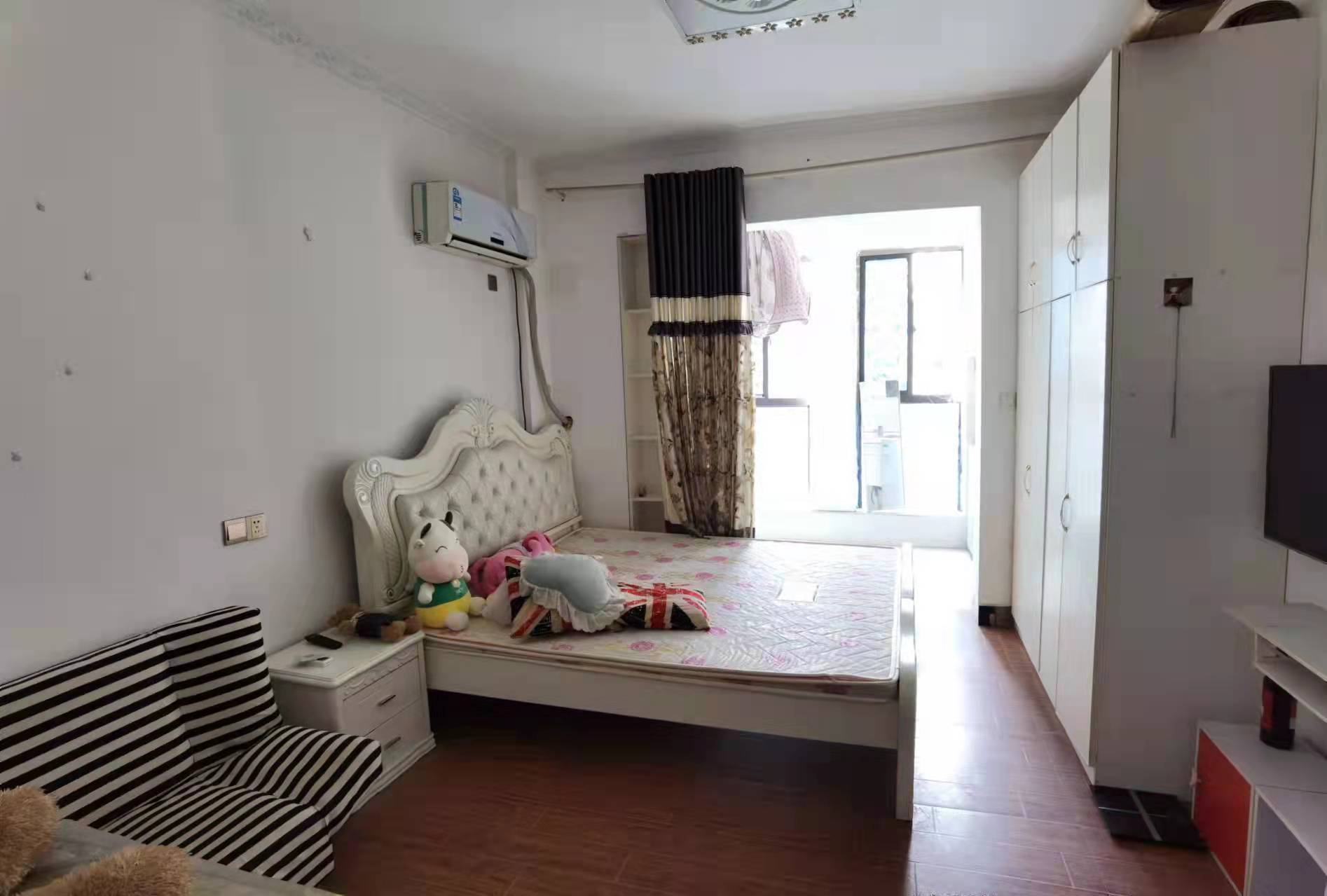 鸿星新天地  0室0厅0卫    1000.0元/月 鸿星新天地  0室0厅0卫    1000.0元/月室内图