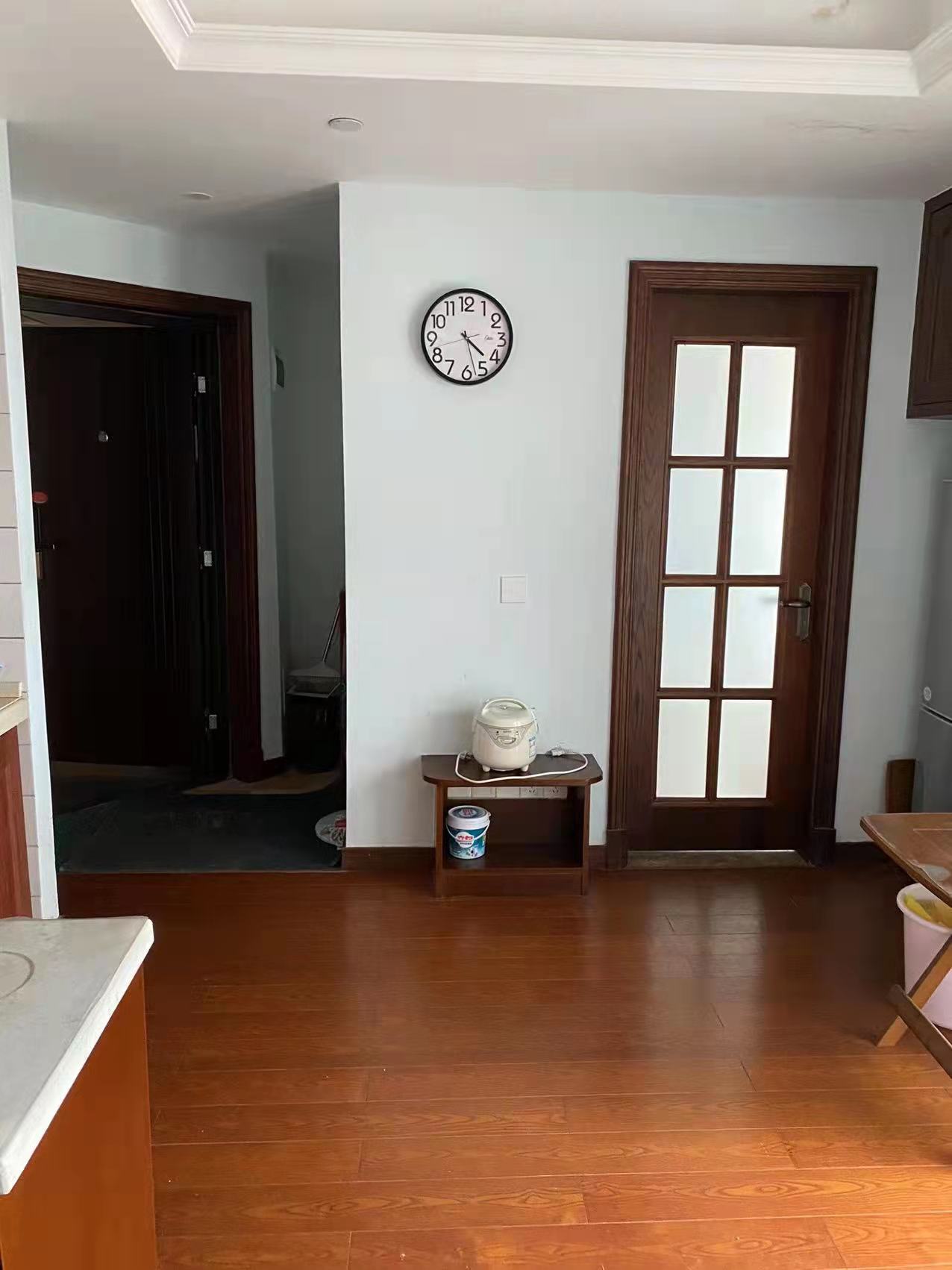 崇盛国际中心(柏石公寓) 1室1厅1卫 1200.0元/月 崇盛国际中心(柏石公寓) 1室1厅1卫 1200.0元/月室内图